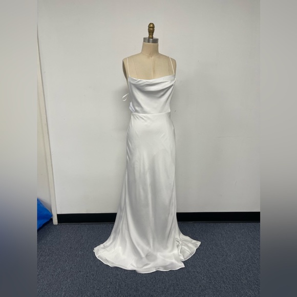 Strappy Draped Gown Fame and Partners - Picture 5 of 7